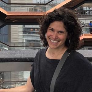 Meet your Posher, Amy